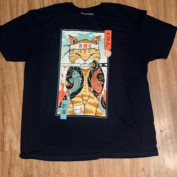 Samurai cat NWOT graphic T-shirt - Picture 1 of 2